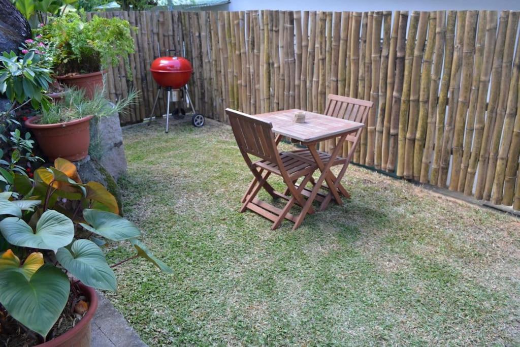 Crystal Apartments Seychelles Seaview Upper Floor Glacis  Exterior foto