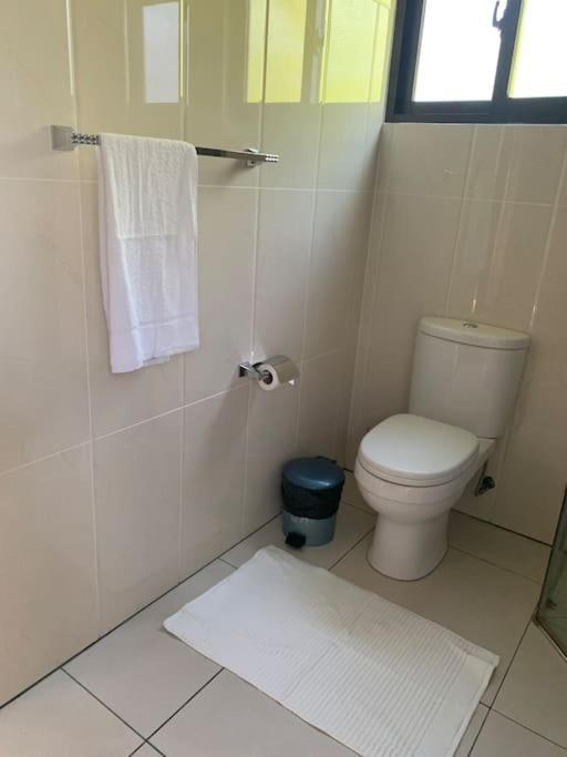 Crystal Apartments Seychelles Seaview Upper Floor Glacis  Exterior foto