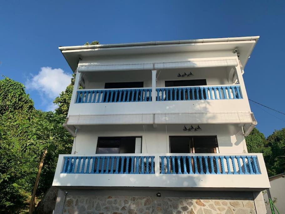 Crystal Apartments Seychelles Seaview Upper Floor Glacis  Exterior foto